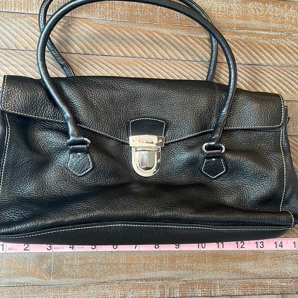 Authentic Prada Black Leather Vitello Easy
Foldover Satchel - Picture 3 of 8